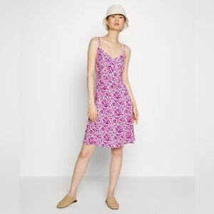 GAP Purple Floral Midi Dress